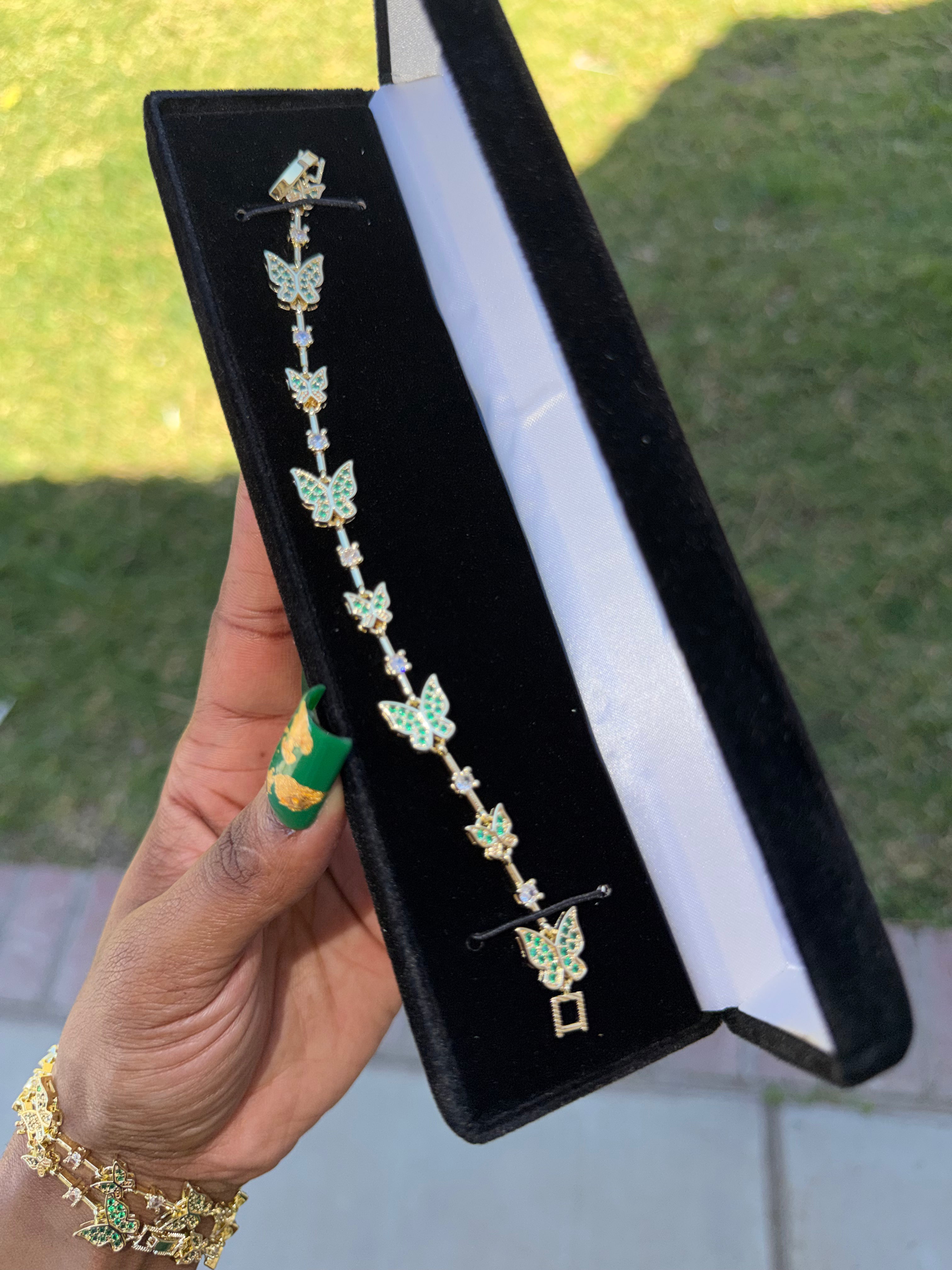 EMERALD BUTTERFLY BRACELET