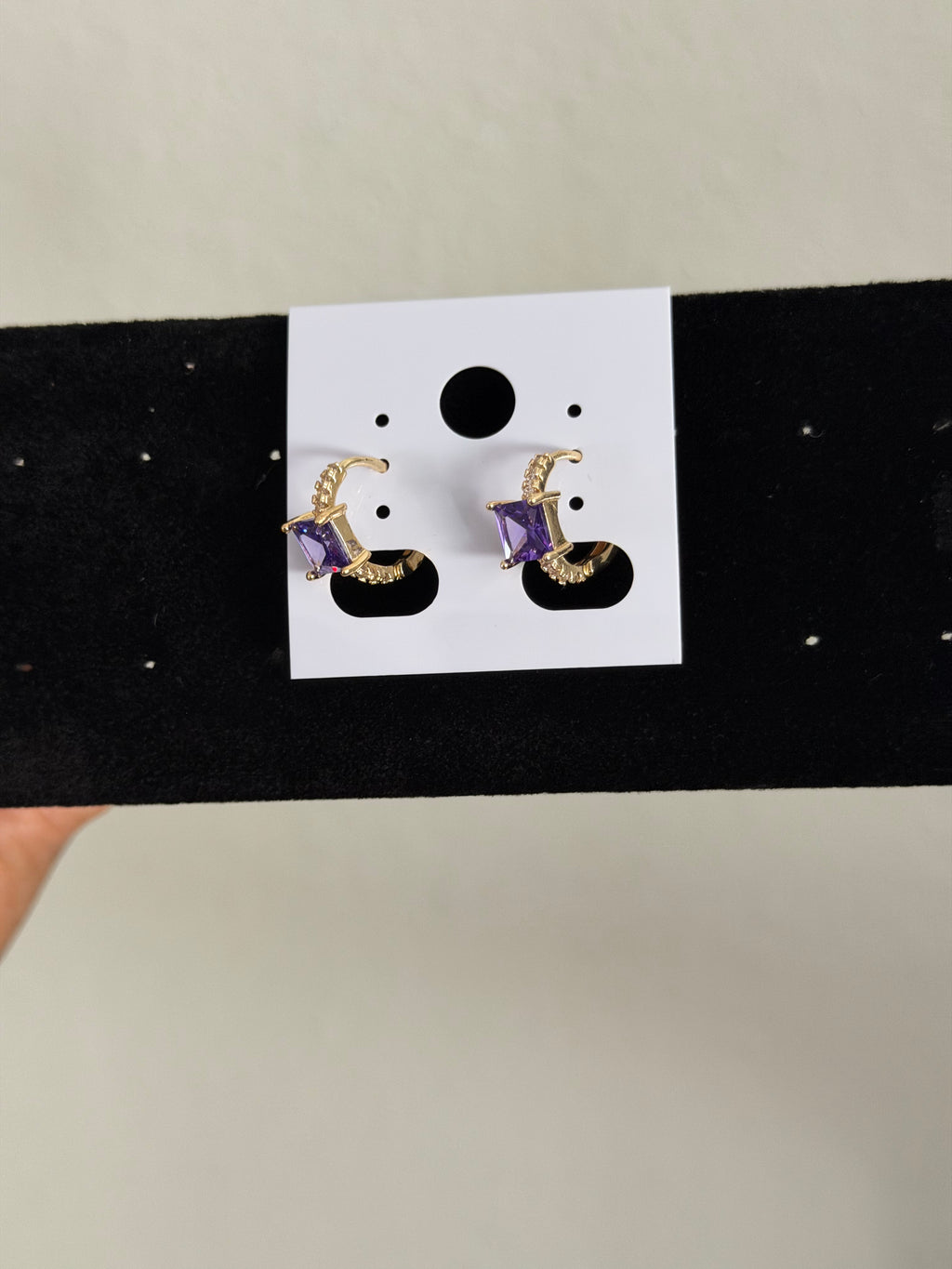 GEMSTONE NOSE RINGS