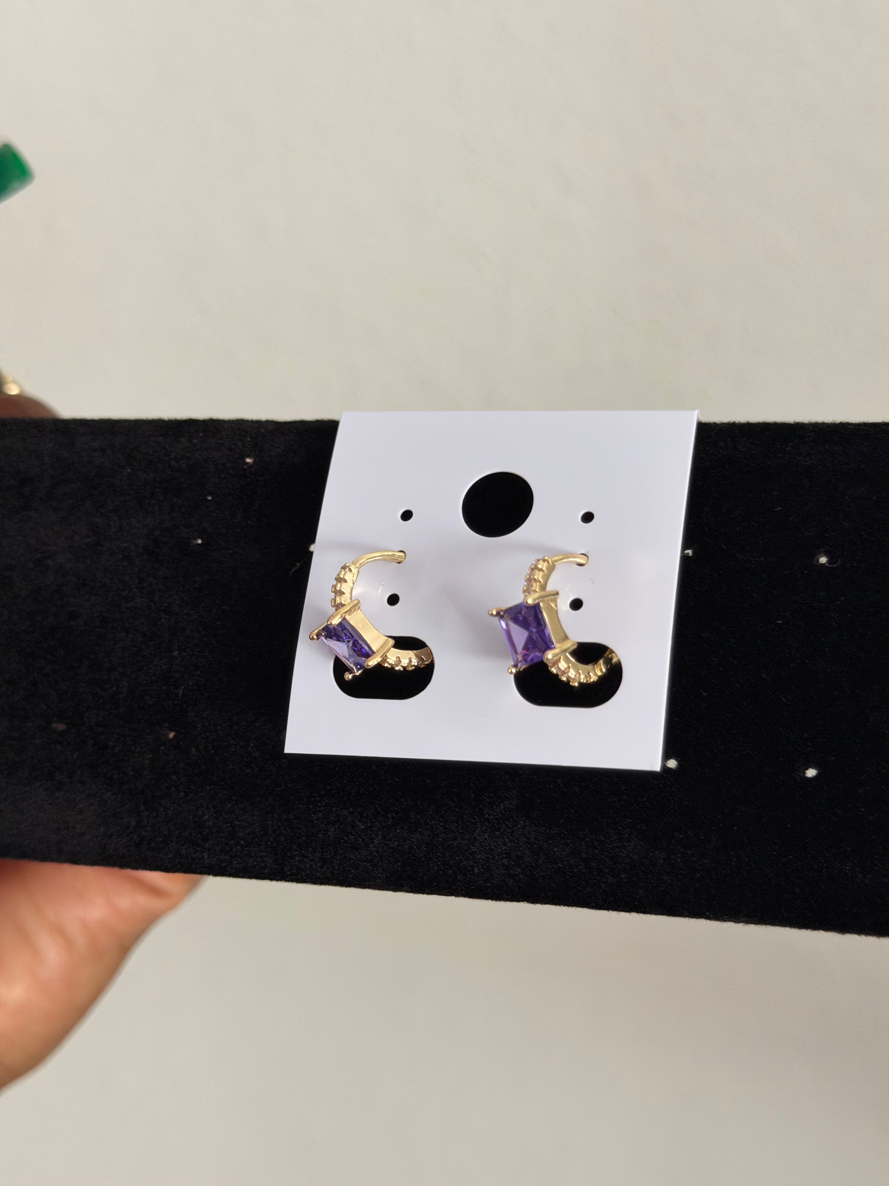 GEMSTONE NOSE RINGS